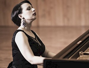 Portrait of Silvia SBÂRCIU